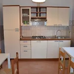 Bed & Breakfast Mikeze Jakeze *