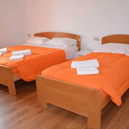 Mikeze Jakeze Bed & Breakfast Trieste