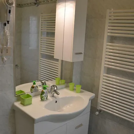 Bed & Breakfast Mikeze Jakeze